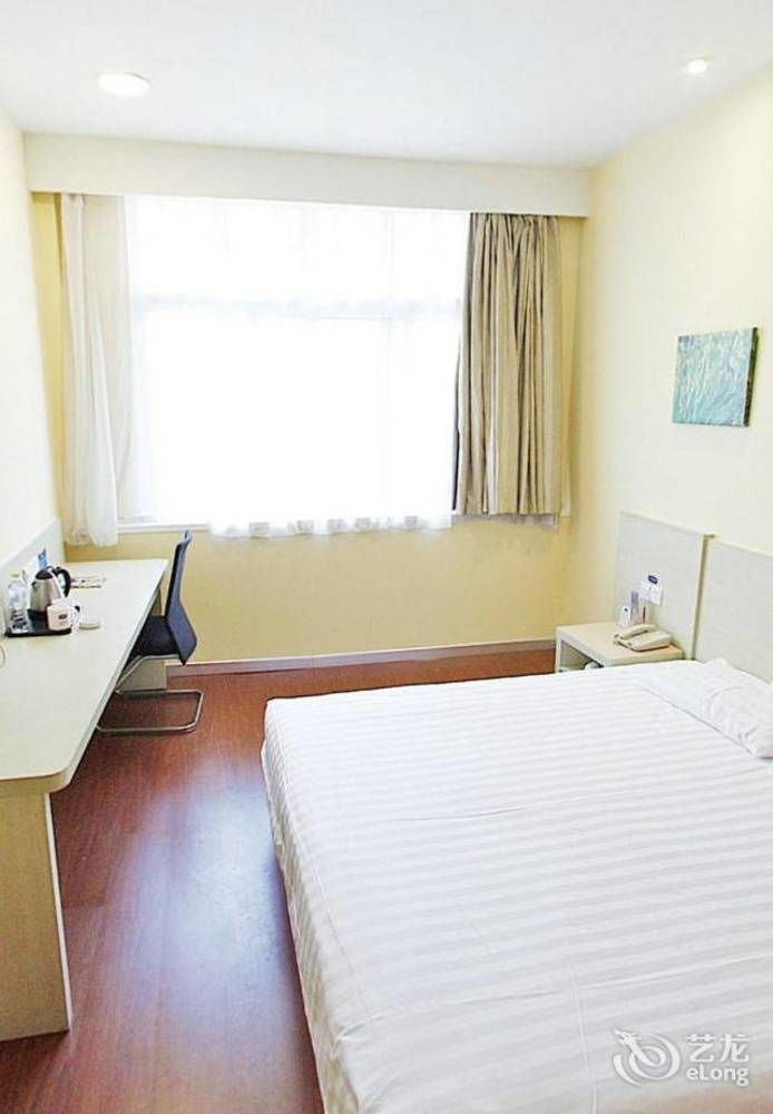 Hanting Hotel Shenzhen Nanshan Metro Station Exterior foto